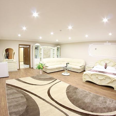 Sky Luxe Hotel Astana Luaran gambar