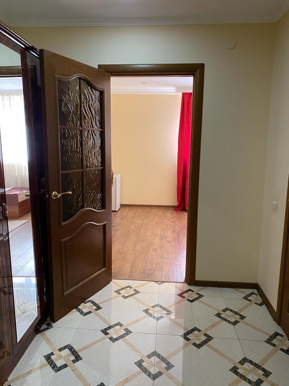 Sky Luxe Hotel Astana Luaran gambar