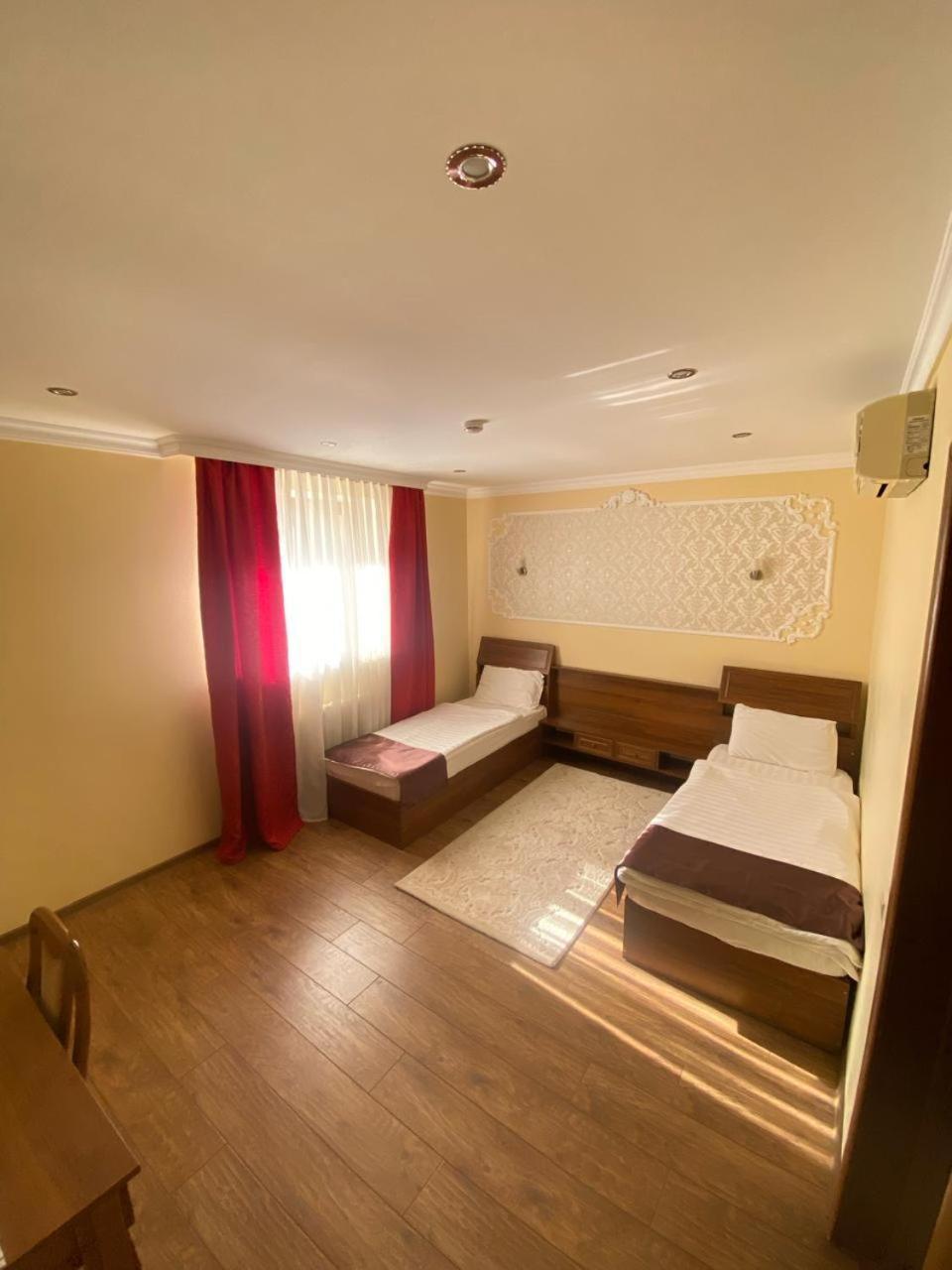 Sky Luxe Hotel Astana Luaran gambar