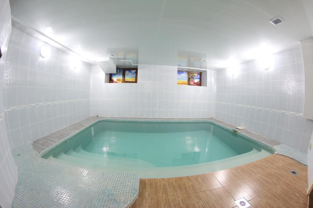 Sky Luxe Hotel Astana Luaran gambar